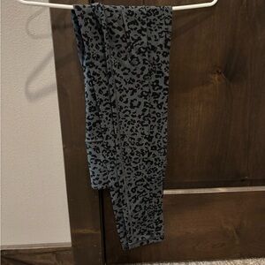 leopard print athleta leggings
